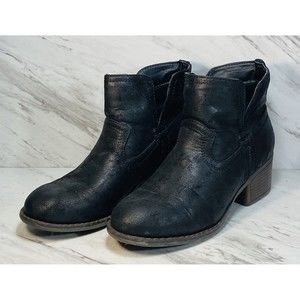True Craft Women's Boots Size 7M Black